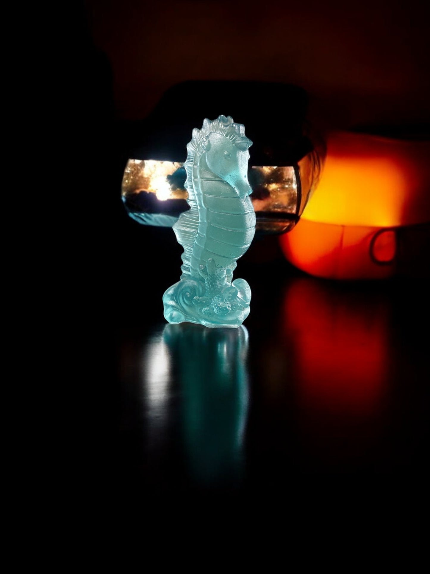 Sea Life Light– Handmade Wooden LED Lamp- Sea Horse, Octopus, Starfish Figure | Nursery Decor & Baby Gift- Small Desk Lamp- Removable Animal