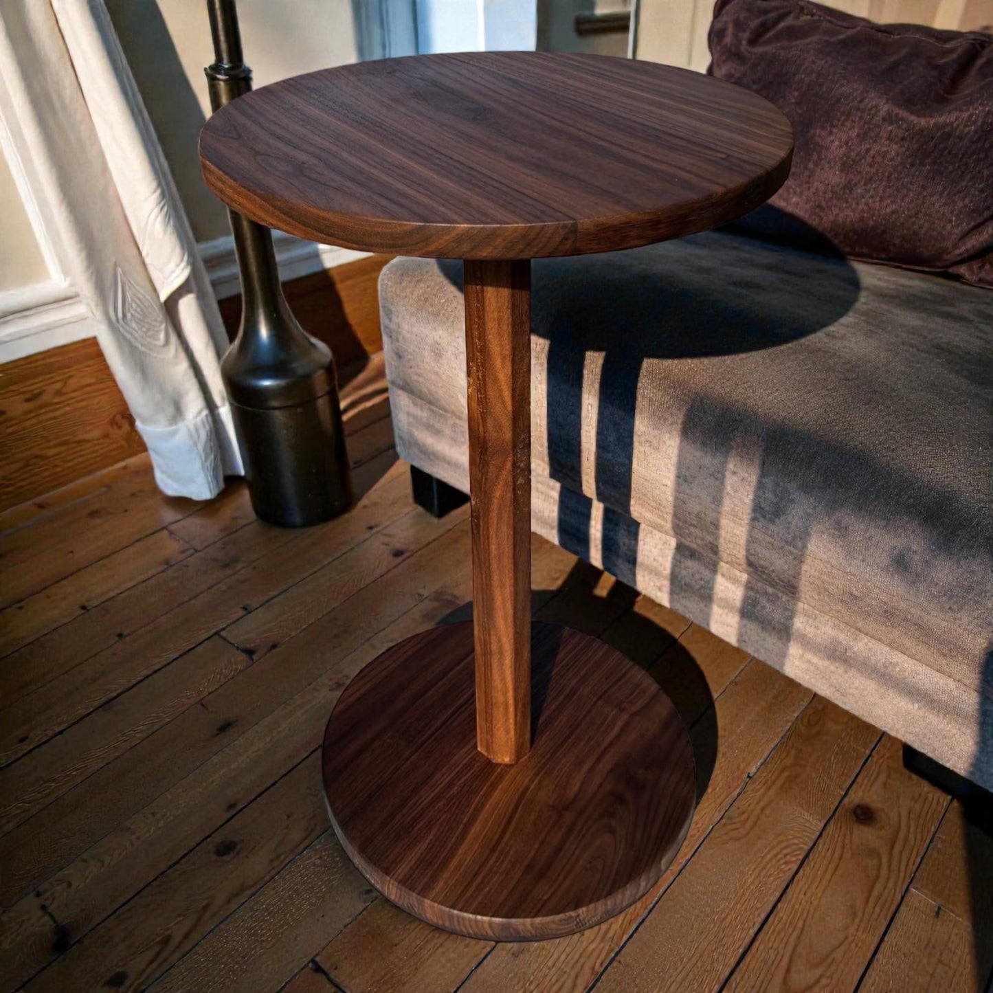 Pedestal Solid Wood Table – Walnut, Cherry, Ambrosia Maple